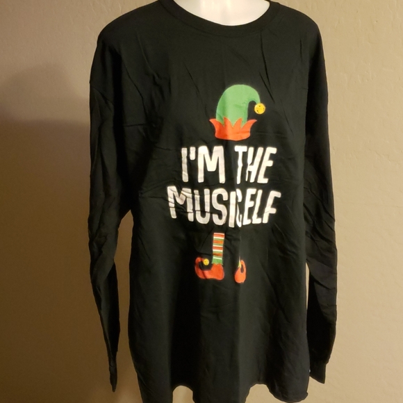 Fruit of the Loom Tops - 💕4 for $10 SALE Graphic Tshirt